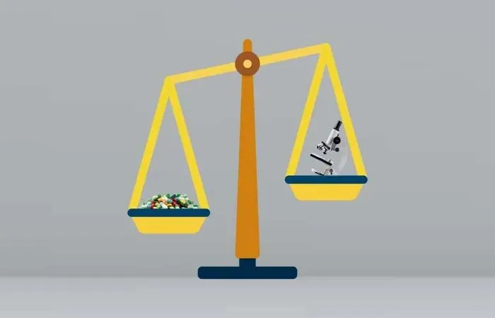 新藥研發一般要經過藥物發現、臨床前開發、IND申請、臨床I期-III期,NDA申請,審評通過後,藥品才可上市。在藥品研發的整個過程中,每一步都充滿挑戰,但臨床試驗&藥品上市註冊申請是新藥上市的兩大坎,2.2類新藥也避免不了這些坎。下面我們就聊聊2.2類新藥臨床研究及上市註冊申請所面臨的挑戰。 01 化藥2.2類新藥臨床研究面臨的挑戰 化藥2.2類新藥的臨床研究挑戰在於國內在該類藥物的臨床研究上經驗較少,經驗積累不足,爲了支持化藥2.2類新藥的研發,國家局於2020年12月發佈了《化學藥品改良型新藥臨床試驗技術指導原則》,隨後又於2021年7月和9月分別發佈了《改良型新藥調釋製劑臨床藥代動力學研究技術指導原則(徵求意見稿)》和《兒童用化學藥品改良型新藥臨床試驗技術指導原則(試行)》。這三份文件對化藥2.2類新藥的臨床研究意義重大。 明確的臨床優勢是《化學藥品改良型新藥臨床試驗技術指導原則》的核心。 臨床優勢 臨床優勢可理解爲患者未被滿足的臨床需求,換言之,改良型新藥研發立項的臨床目標是在目標適應症中,對比已有的標準治療,新藥或新...