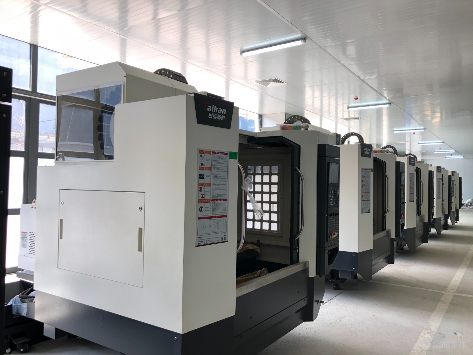 Computer numerical control machining center at the Ehang Intelligent Yunfu Production Base