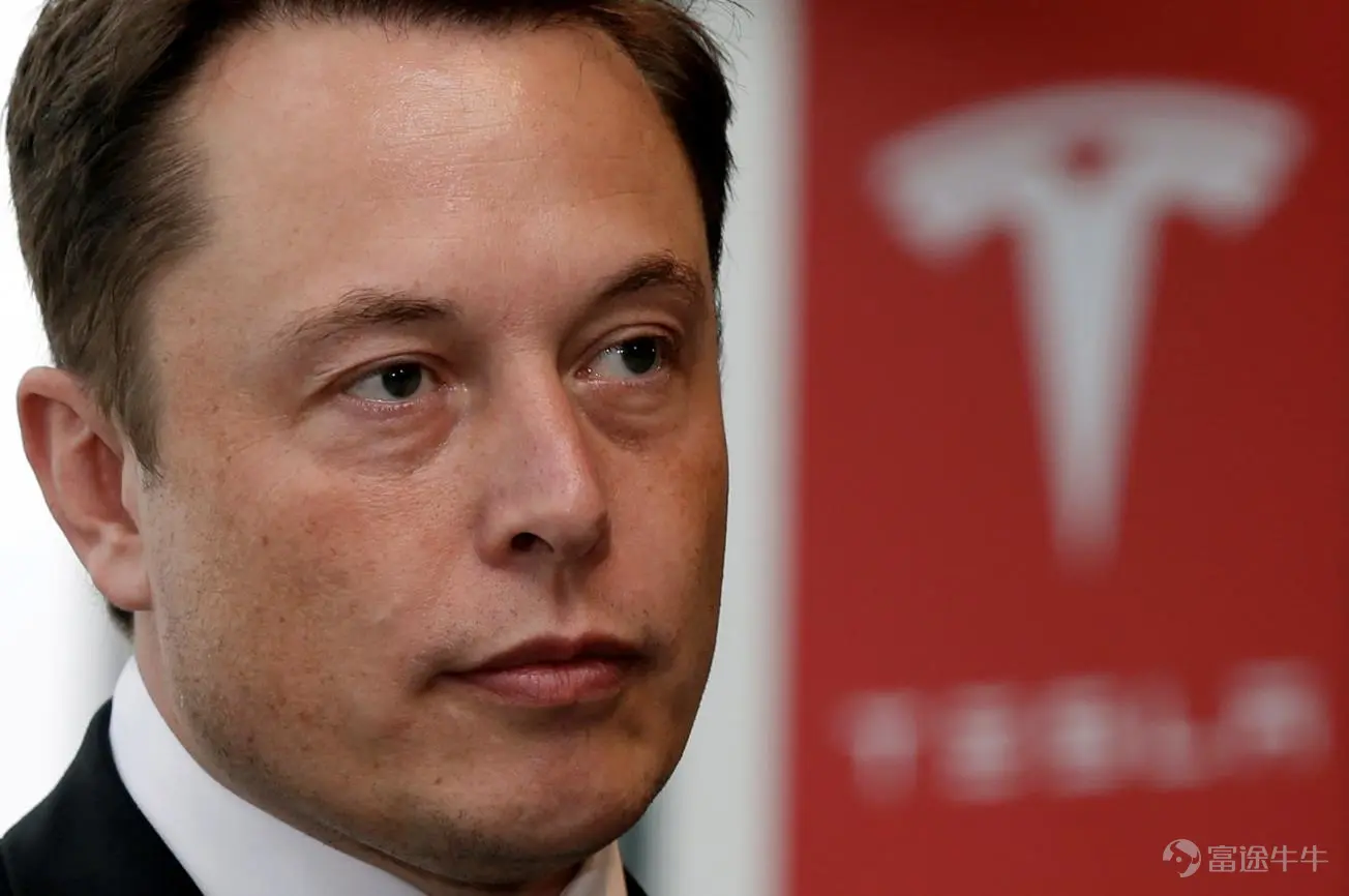 Recently, “Tesla” executives collectively reduced their holdings.$Tesla (TSLA.US)$ 、$Microsoft (MSFT.US)$$Amazon (AMZN.US)$Executives all joined the “holdings reduction army” back and forth, giving many investors the feeling that they are being “cut.” This seems to be taken by the vast majority of investors as a sign: US stock stars peaked in the short term. Is that really true? So what do you think? This is probably not the whole truth, nor does it represent the laws of history. I believe many mooer have more or less questions about reducing their holdings. Before you judge the trend, Cai Xuedang has 3 questions and wants to discuss with Niu friends about reducing their holdings, which is no big or small matter. I hope it will be helpful to everyone. 1. What are the possible reasons for company executives or holdings reduction. 1. financial needs due to personal or other reasons; 2. Consider the company's business development needs; 3. There is potentially negative news; 4. Major shareholders are not optimistic about future developments ... What you need to know is that the majority shareholders' reduction in the company's shares must be announced in advance; they cannot be cut off first. However, the reduction of holdings often occurs some time after the announcement of the holdings reduction plan, and there are many variables before and after the holdings reduction action takes place. 2. Some celebrities have performed after reducing their holdings. 1. January 26, 2010 Beijing time$Alphabet-A (GOOGL.US)$