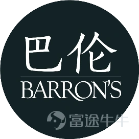 這是一隻網紅股的完美配方。 又一隻股票火了。 當地時間11月2日,美國汽車租賃公司安飛士(Avis Budget, CAR)股價大漲108.31%,收於357.17美元,市值達237.67億美元。同一天道指上漲0.39%,納斯達克上漲0.34%,標普500上漲0.37%。 $安飛士 (CAR.US)$ Wind數據顯示,安飛士11月2日的成交額達105.5億美元,是美股當天成交額第二高的股票,而排在它前後的都是高市值的大公司。 美股11月2日成交額排名前十的股票 來源:Wind 猛烈的股價走勢甚至一度推高了整個道瓊斯運輸平均指數(DJT)上漲超過1000點,並使安飛士短暫地超越了AMC娛樂控股(AMC),成爲羅素2000指數中最大的成分股。 安飛士11月2日股價飆漲的催化劑之一是該公司第三季度利潤創歷史新高。業績顯示,安飛士第三季度利潤達6.74億美元,合每股10.45美元;去年同期利潤爲4500萬美元,合每股0.63美元。 另一個催化劑是電動車。公司首席執行官喬·費拉羅(Joe Ferraro)在當天的電話會議上說,安飛士將在電動汽車應用場景中“更...