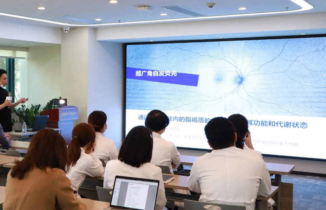 The teacher brilliantly explained typical cases and shared cutting-edge technology