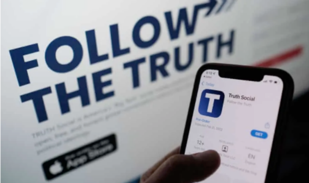 Trump's social media Truth Social was paralyzed as soon as it went public