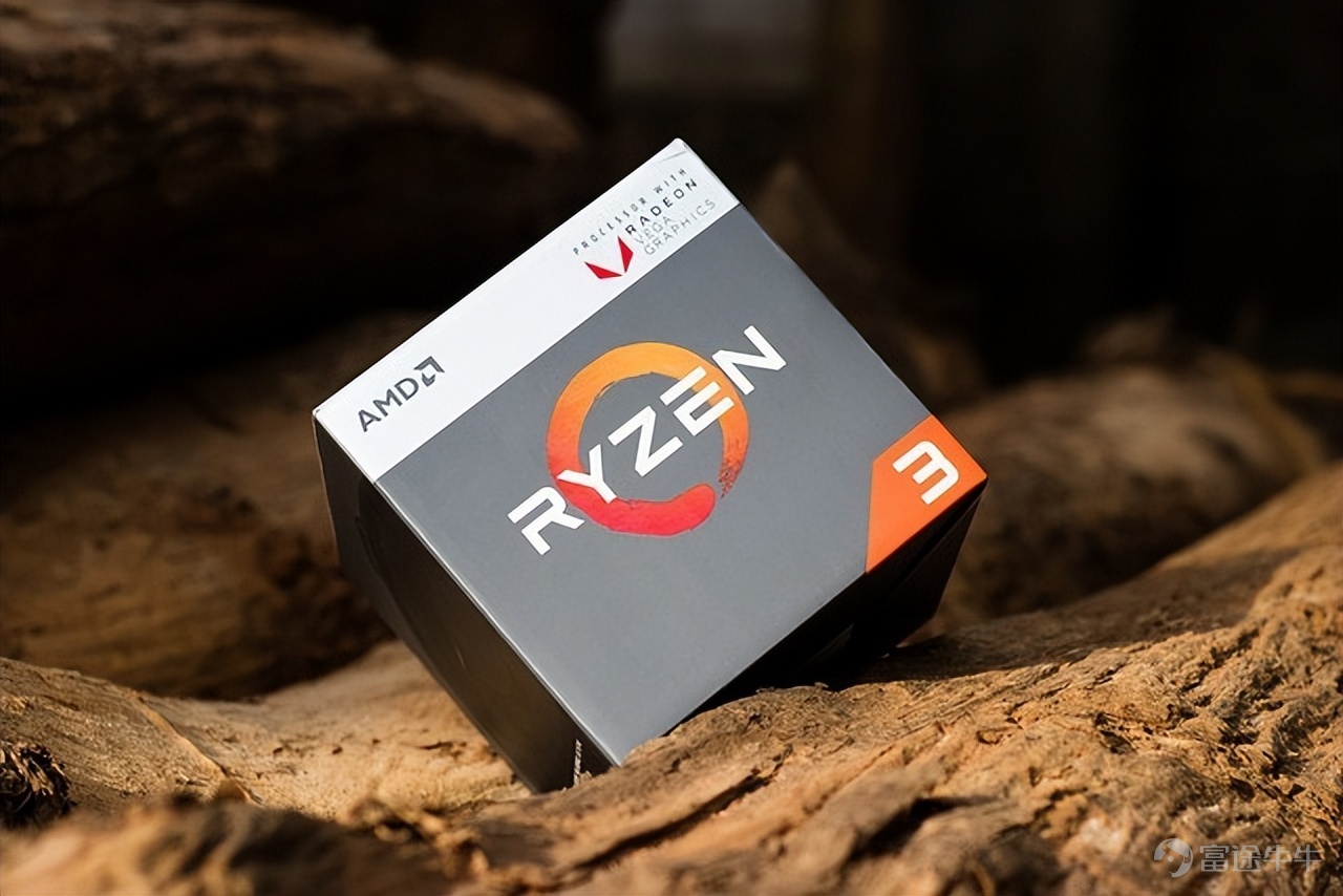 AMD$美國超微公司 (AMD.US)$ 二季度的業績將在當地時間 8 月 1 日收盤後發佈。 根據AMD給出的預計來看,其2023年第二季度收入指引區間中點爲53億美元,同比下降19%,環比基本持平。根據Zacks共識預期,市場普遍預期營收爲53.2億美元,較上年同期下降18.73%,市場普遍預期每股收益爲57美分,同比下降45.71%。 這成績不太樂觀,尤其是對比前不久剛剛發佈業績的老對手英特爾,人家剛發了一份超預期的業績。 在連續兩個季度虧損後,英特爾終於恢復了盈利,且當季營收和淨利均超出公司自身指引的最高區間。 業績顯示,英特爾二季度營收129億美元,同比下降15%,但高於市場預期的120.2億美元;淨利潤爲 14.73億美元,去年同期的淨虧損爲4.54億美元;毛利率同比下降0.7個百分點至35.8%;調整後毛利率爲39.8%,高於該公司此前預測的37.5%;調整後每股收益13美分,好於市場預期的每股虧損3美分。 而在一季度,這個成績要多糟糕就有多糟糕。英特爾一季度總營收同比跌36%、環比跌16%至117億美元,高於分析師...