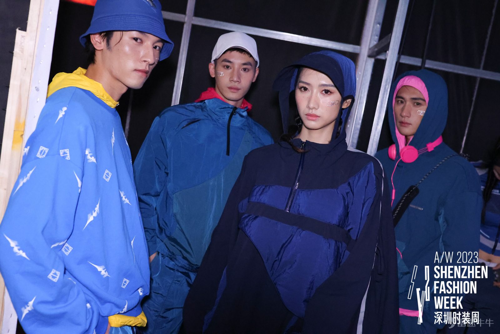 361° returns to Shenzhen Fashion Week to interpret thousands of years of Silk Road elegance with sports trends
