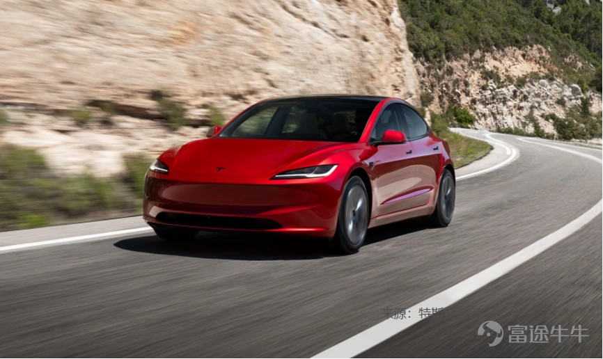As tech giants are making frenzied investments in AI, the market has coldly drawn a line between 'dreams' and 'bills.' Among the seven most representative large tech companies globally known as the 'Magnificent Seven', $Tesla (TSLA.US)$ 、 $Microsoft (MSFT.US)$ and$Meta Platforms (META.US)$ released their December quarter earnings on the same day. On one side, Tesla announced that it is 'no longer primarily an automaker,' with Musk planning to transform high-end car production lines entirely into robotics. On the other hand, behind Microsoft's seemingly robust cloud business, nearly half of its 'future revenue' may depend on partner OpenAI's ability to pay. Meanwhile, Meta is putting on the most extreme show—it plans to pour every penny of its 2025 cash flow into AI's 'bottomless pit.' These three distinct report cards and roadmaps point to a central issue: how do giants balance current financial discipline with strategic investments in a distant future as the technological tipping point approaches? Market reactions have varied, but the real test lies in whether these bets, often amounting to hundreds of billions, can be transformed into credible technological breakthroughs and solid commercial returns in the foreseeable future. Tesla: Not content with just making cars Although deliveries of Tesla’s core Model Y/3 vehicles continue to decline year-over-year, along with a drop in revenue contribution, it is worth noting that Tesla's Q4 automotive sales gross margin rebounded...