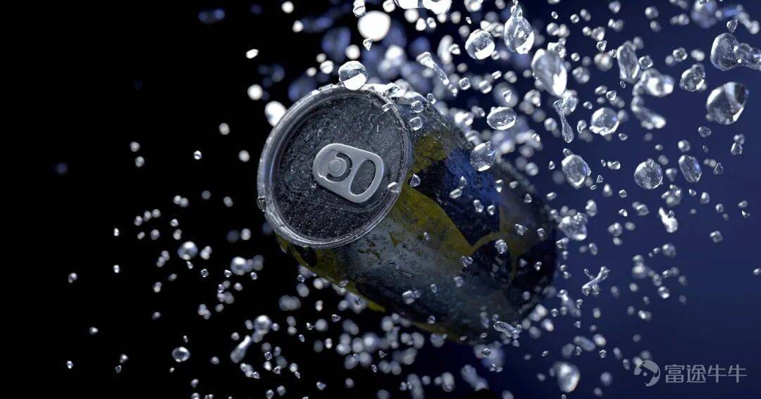 Image source: Pixabay At the end of March, at the World Superbike Championship (WSBK) Portugal round, Chinese motorcycle brand Zhero Machine won two consecutive SSP category races, breaking the decades-long monopoly held by European, American, and Japanese manufacturers. Subsequently, news that Dpeng Beverage sponsored Zhero Machine with 50,000 yuan spread widely online. Regarding this matter, Jiang Weiwei, director and co-president of Dpeng Beverage Group, stated in a media interview that the actual sponsorship amount by Dpeng Drink was far more than 50,000 yuan. Due to confidentiality reasons, the exact amount was not disclosed publicly. Around the same time, Dpeng Beverage also released its 2025 annual report, showing revenue of 20.875 billion yuan, a year-on-year increase of 31.8%, and net profit attributable to shareholders of 4.415 billion yuan, a year-on-year increase of 32.72%. Despite the dual positives of Zhero Machine’s victory and strong earnings growth, Dpeng Beverage's performance in the capital market has been less optimistic. Year-to-date, Dpeng Beverage's A-share price has fallen by 22.84%, while its Hong Kong-listed shares have dropped by 16.61% since their debut. Why hasn't Dpeng Beverage gained recognition from the capital markets? 01 Slowing revenue growth In its financial report, Dpeng Beverage (605499.SH) mentioned that it ranked among the top ten global soft drink brands by value and placed 44th on Kantar's 2025 list of the most valuable Chinese brands. Behind these impressive achievements, Dpeng Beverage faces underlying concerns...
