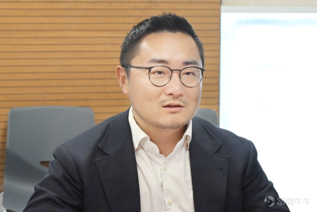 ▲ Speech by Mr. Zheng Xiaoyu, CEO of Gaobo Medical Group