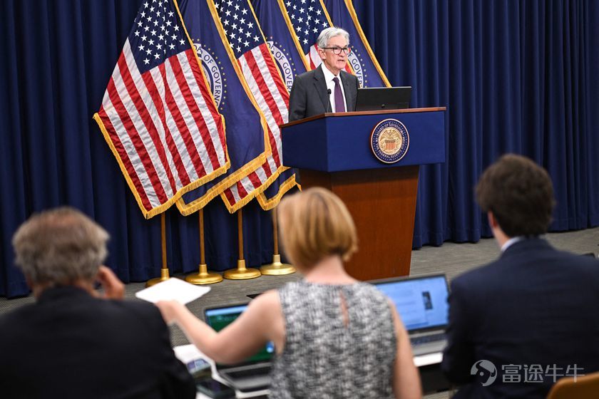 Summary In March 2026, the global crypto market showed sharp divergence amid the dual dynamics of macro and geopolitical factors. The focus this month was on the dramatic turn in the conflict between the US and Iran: after issuing a 48-hour ultimatum, the Trump administration suddenly announced a 'five-day delay' in military strikes, claiming to have had 'productive dialogue' with Iran, but Iran immediately denied any direct or indirect contact. This move, widely interpreted by analysts as a 'stalling tactic,' essentially reflects a forced compromise by the US government in response to surging oil prices up to $110 and mounting pressure from midterm elections. Meanwhile, the Federal Reserve maintained interest rates unchanged at the March FOMC meeting, with the dot plot showing that 14 officials expected zero or only one rate cut in 2026. Powell acknowledged that the Middle East conflict had increased inflationary risks and explicitly stated that 'rate cuts will not occur until progress on inflation has been made.' As a result, the macro environment fell into a classic 'stagflation' narrative - coexistence of slowing growth and stubborn inflation. Against this backdrop, crypto assets exhibited significant internal structural divergence: Bitcoin demonstrated remarkable resilience under the continued support of institutional capital. 1. Geopolitical 'Stalling Tactics': Trump’s ‘Change of Heart’ and the Strategic Game Around the Strait of Hormuz The Middle East situation in March 2026 became the core variable disrupting global risk assets. On March 21, President Trump issued an 'ultimatum' to Iran, demanding that Iran...