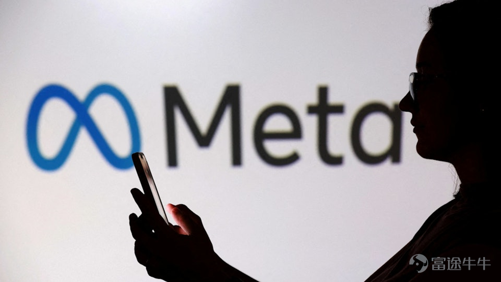 ▌事件背景 Meta 出租算力事件一開始被解讀爲算力過剩，進而引發整個半導體產業鏈調整。 但從其資本開支指引看，此舉並非退出 AI 競爭，而是一次主動的算力變現。2026 年 4 月，Meta 將全年 Capex 指引上調至 1250–1450 億美元，仍是全球 AI 基建投入最激進的科技巨頭之一。 Meta 此前積累了大量算力資源，截至 2024 年底 H100 GPU 保有量超過 34 萬張。公司目前採取算力分層策略：最新一代 GB200、GB300、Rubin 等用於內部前沿模型訓練，H100/H200 等上一代算力則轉向推理及對外出租，實現商業化變現。 ▌核心觀點 1. 出租算力不等於放棄 AI Meta 仍在大幅增加 AI Capex，出租算力更像是將存量資產商業化，而非削減 AI 投入。 2. 短期利好 Meta，長期取決於模型商業化 算力出租有助於改善市場對 Meta AI 投資回報的預期，短期利好股價；但長期仍取決於 Meta AI 大模型進展、商業化能力和AI Capex 的投資回報兌現情況。 3. Meta 的算力資產...